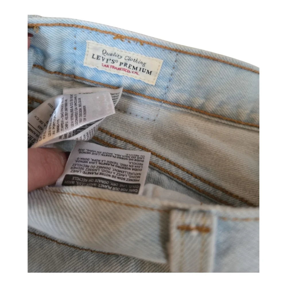 Levi's 501 Button Fly Cut Off Jean Shorts Size 31 - Picture 6 of 10